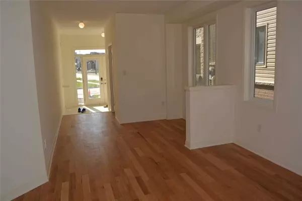 Clarington, ON L1C 2W3,135 Yacht DR