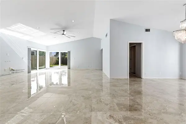 Boca Raton, FL 33498,21300 Millbrook Ct