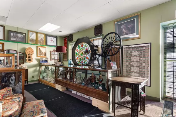 Regina, SK S4R 2K1,1342 Lorne STREET