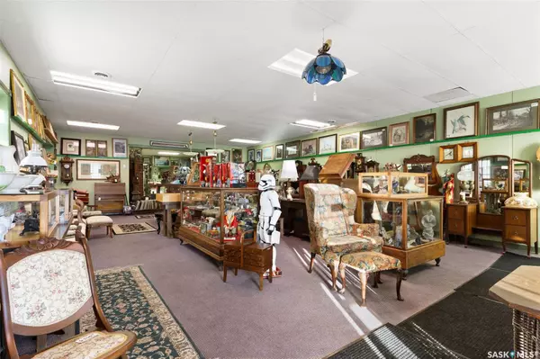 Regina, SK S4R 2K1,1342 Lorne STREET