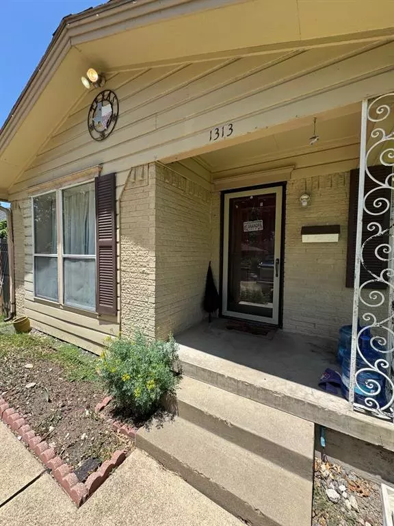 1313 Caldwell Drive, Garland, TX 75041