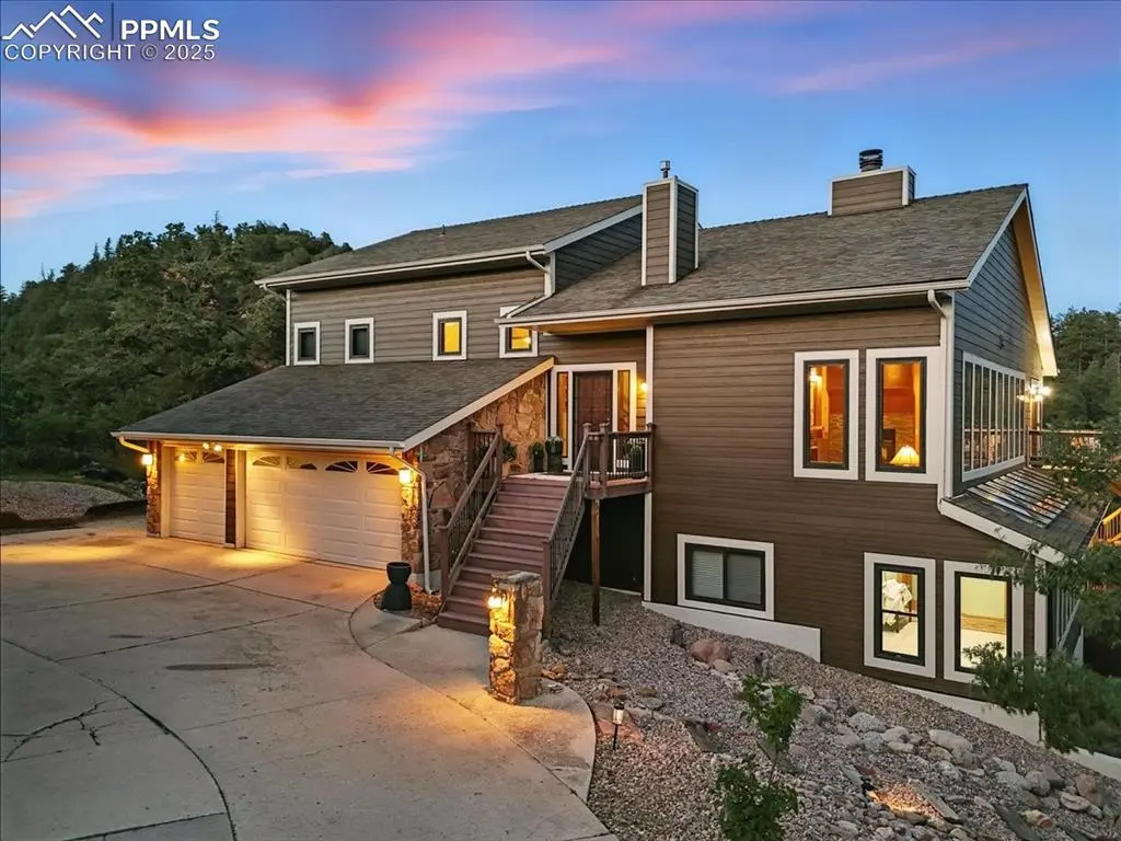 Colorado Springs, CO 80904,3065 Black Canyon RD