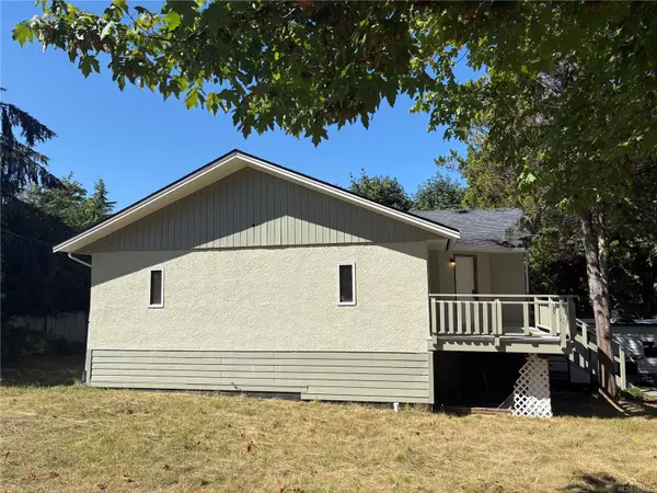 Campbell River, BC V9W 5L5,161 Lonsdale Cres