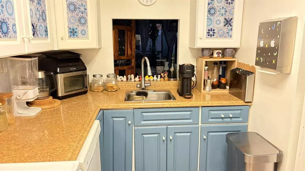 118 Royal Park Dr #1F, Oakland Park, FL 33309