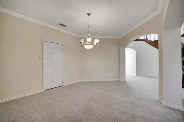 Rowlett, TX 75089,10302 Fairway Vista Drive