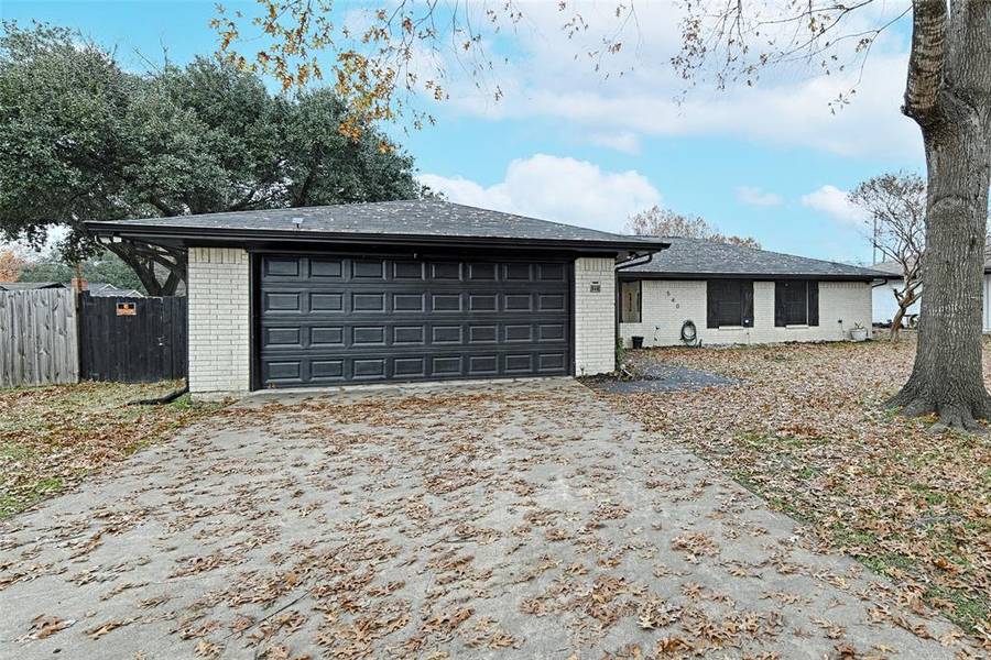 540 Edgewood Avenue, Corsicana, TX 75110