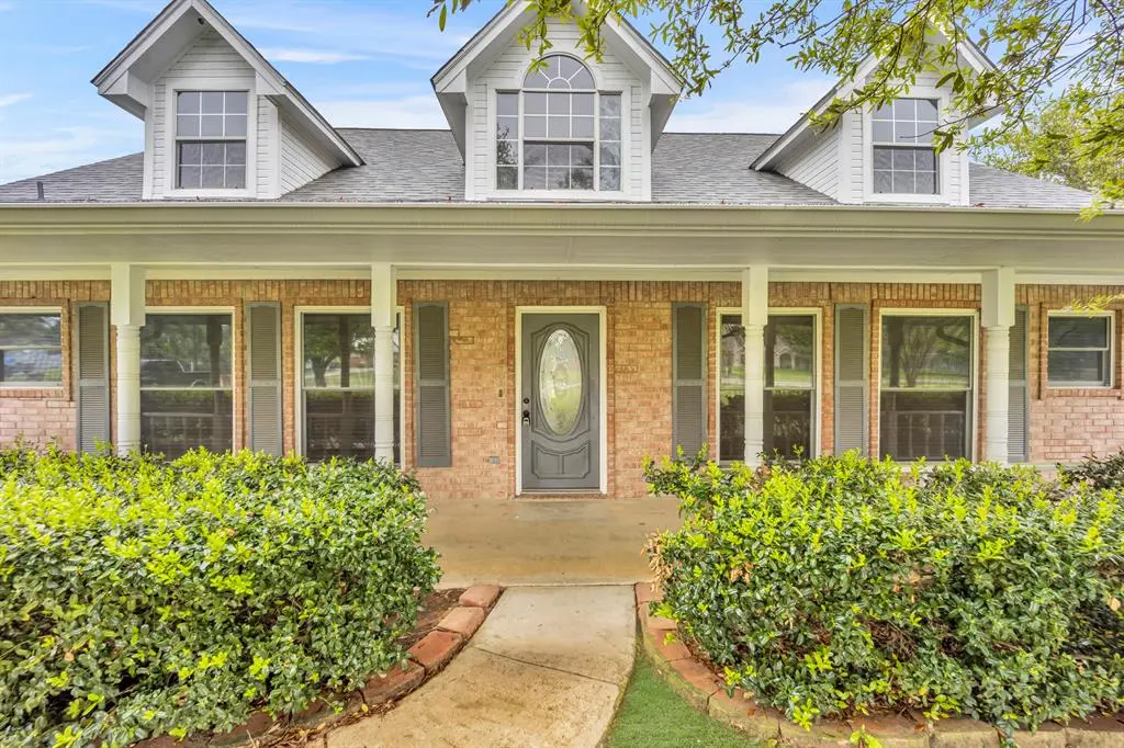 Combine, TX 75159,1090 Oak Hollow Lane