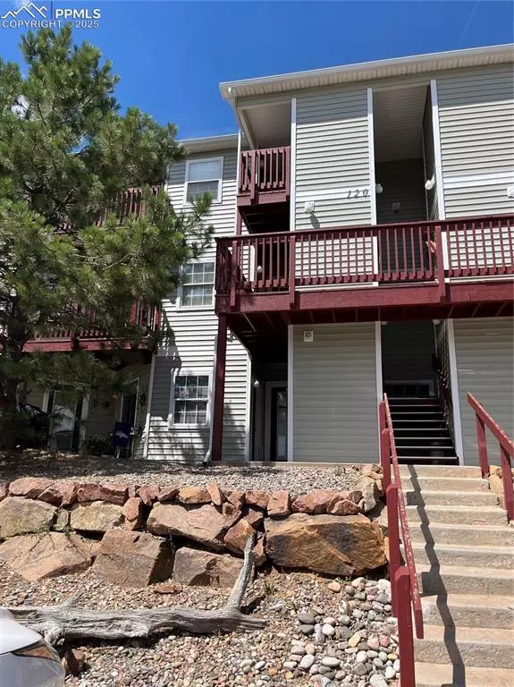 Cripple Creek, CO 80813,120 Whalen AVE #22