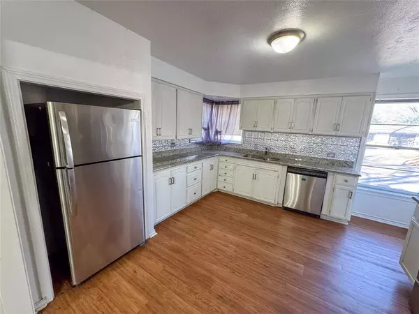 Denison, TX 75020,1431 W Chestnut Street