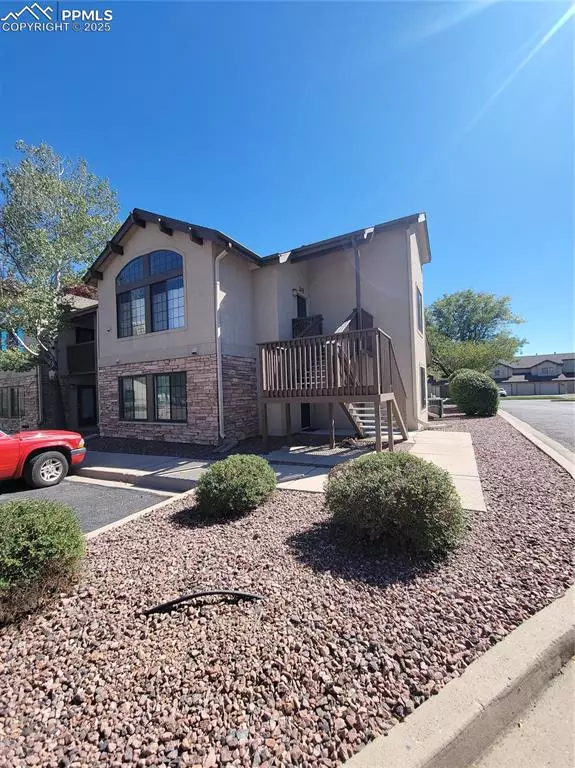 Colorado Springs, CO 80919,2117 Denton GRV #201