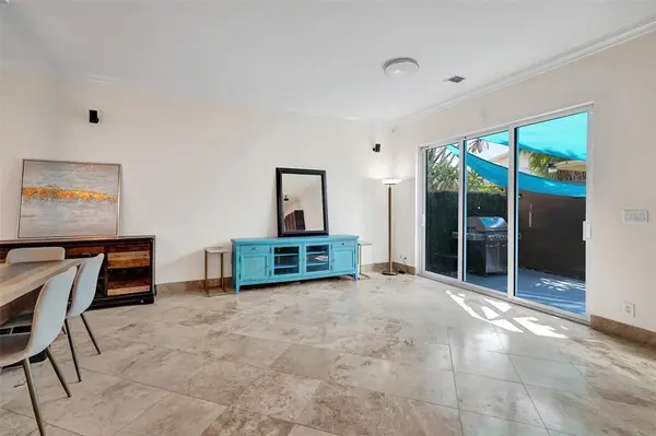 Fort Lauderdale, FL 33304,710 NE 15th Ave #710