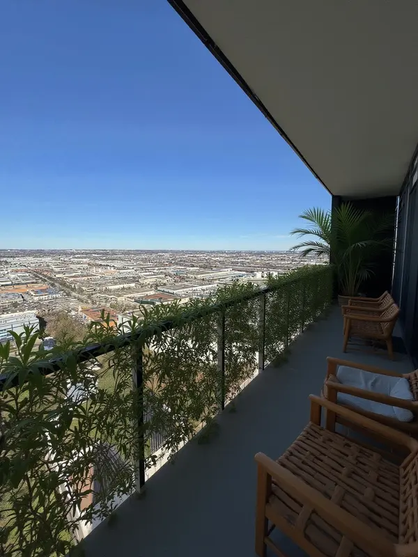 Vaughan, ON L4K 0K2,7895 Jane ST #PH14