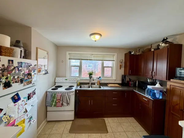 Carlingwood - Westboro And Area, ON K2A 1X4,725 Melbourne AVE #5