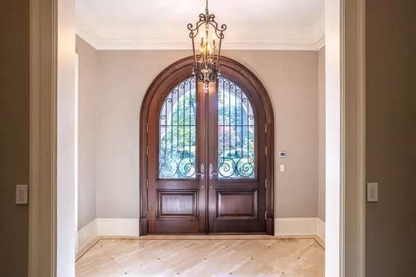 43 North DR, Toronto W08, ON M9A 4R1