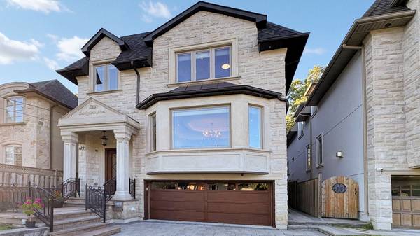 122 Parkview AVE, Toronto C14, ON M2N 3Y5