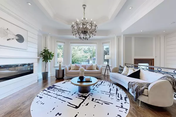 Toronto C14, ON M2N 3Y5,122 Parkview AVE