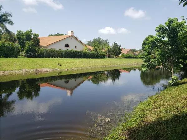 Coral Springs, FL 33065,12252 ROYAL PALM BLVD #B - 3