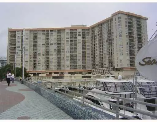 4101 Pine Tree Dr #709, Miami Beach, FL 33140