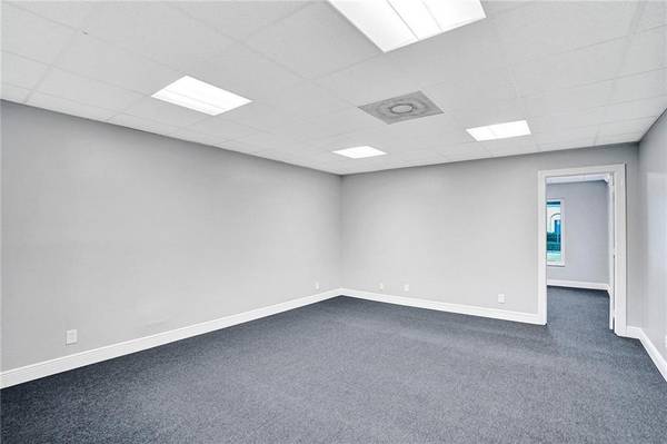 Pompano Beach, FL 33060,1591 E Atlantic Blvd