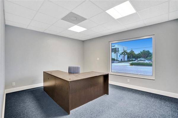 Pompano Beach, FL 33060,1591 E Atlantic Blvd