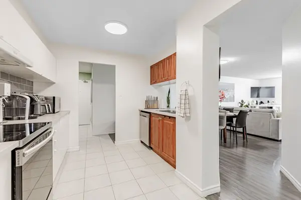 Toronto W10, ON M9W 6A6,236 Albion RD #305