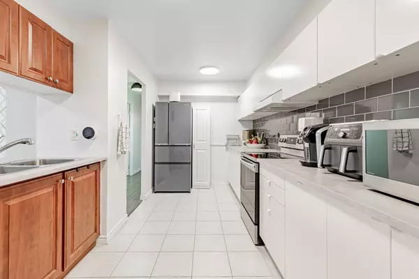 Toronto W10, ON M9W 6A6,236 Albion RD #305