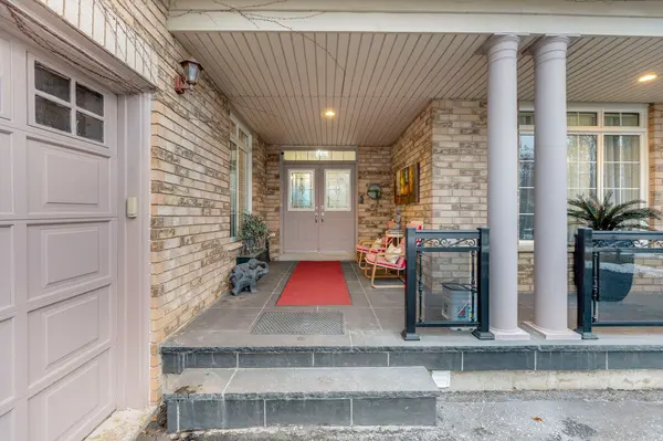 Brampton, ON L6Y 5G9,4 Champion CT