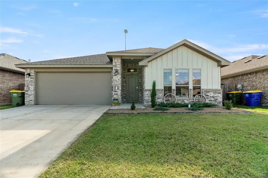 206 Hubbard Street, Hillsboro, TX 76645