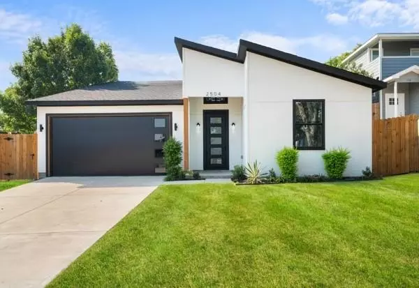 Fort Worth, TX 76106,2504 Oxford Avenue