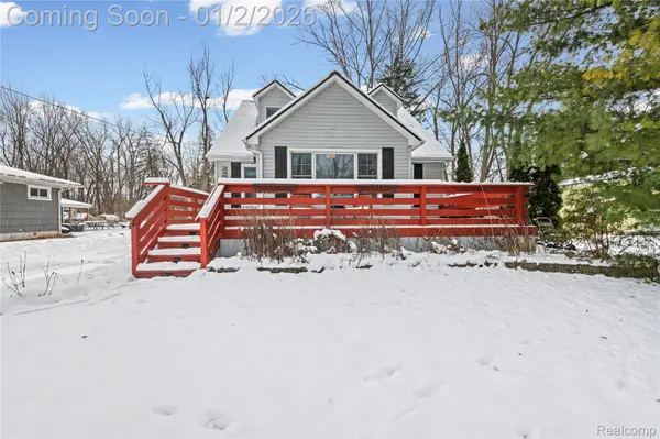 Livonia, MI 48150,33685 Orangelawn ST