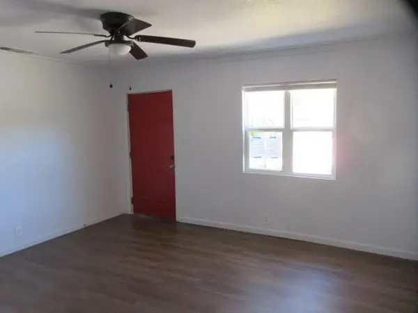 Fort Worth, TX 76104,2655 Ash Crescent Street