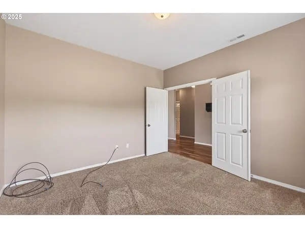 Cathlamet, WA 98612,55 MONROE DR