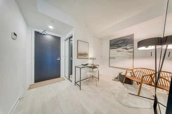 Toronto C08, ON M4Y 0G8,501 Yonge ST #911