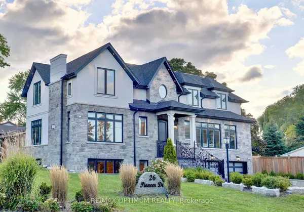 Mississauga, ON L5M 1G9,26 Pioneer DR