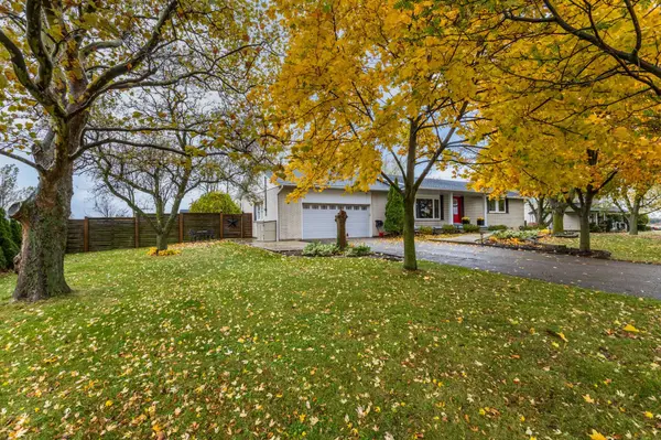 2116 Binbrook RD E, Hamilton, ON L0R 1C0