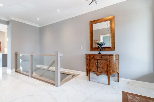 Pelham, ON L0S 1E4,11 Emily LN