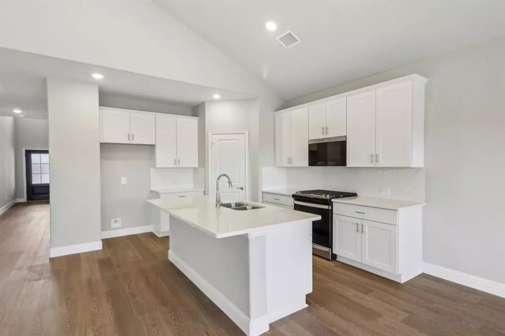 Seagoville, TX 75159,2122 Horseshoe Lane