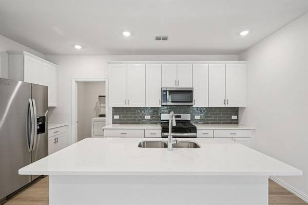 1204 Booker Drive,  Mckinney,  TX 75069