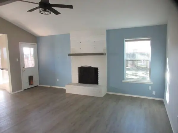 Burleson, TX 76028,650 Deborah Court