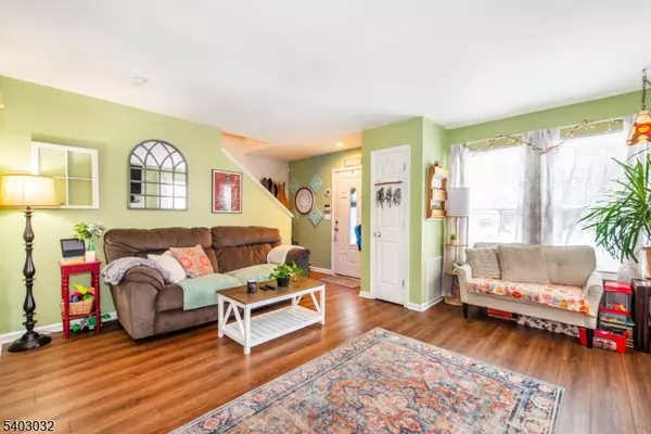 Hamburg Boro, NJ 07419,9 Michael Ct