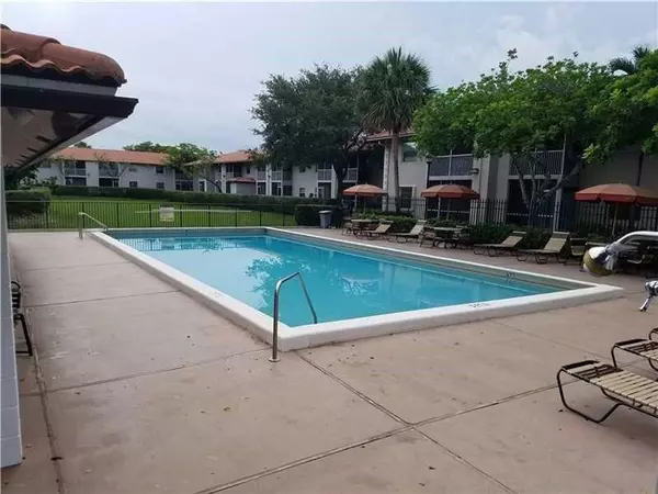 Coral Springs, FL 33065,8750 Royal Palm Blvd #106