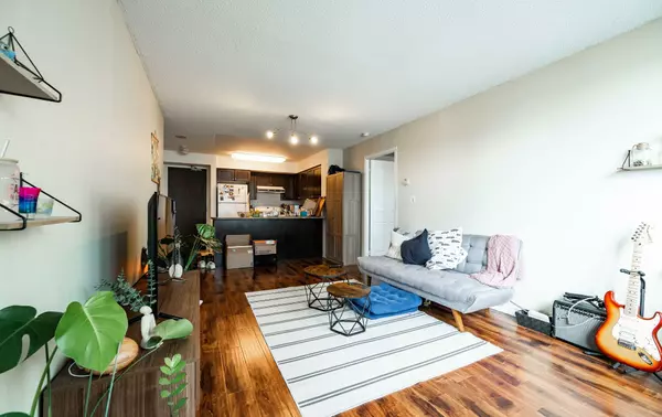 Mississauga, ON L5B 0C8,335 Rathburn RD W #1209