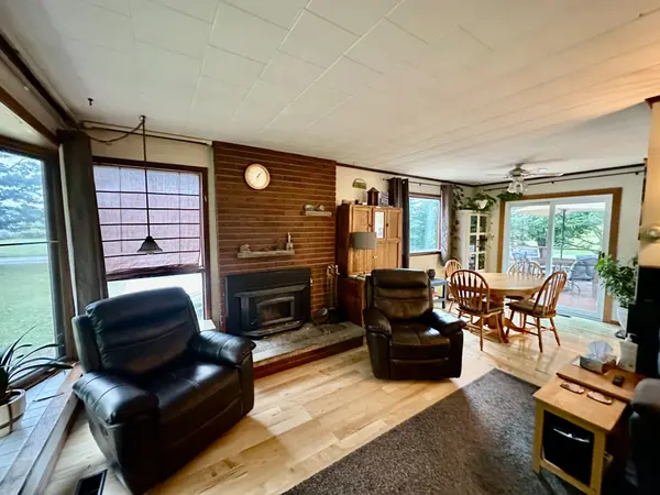 Halton Hills, ON L7G 4S4,13958 Trafalgar RD