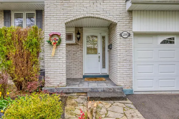 Oakville, ON L6H 2Y1,1390 Hastings RD