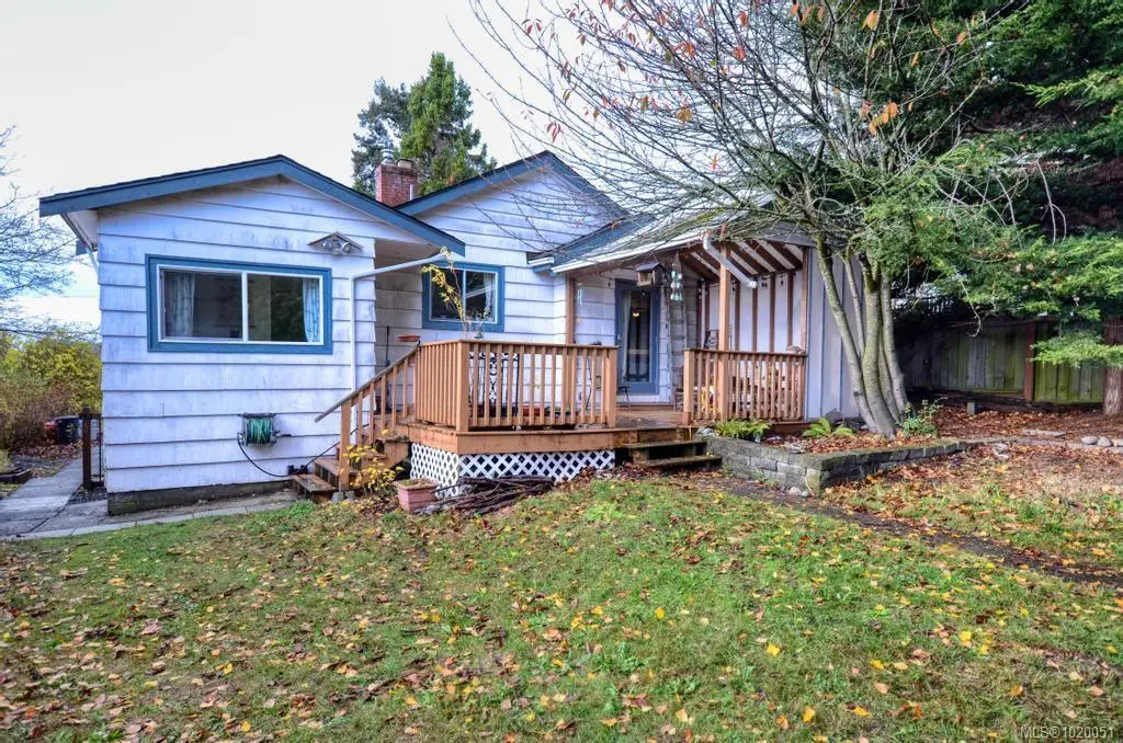 Esquimalt, BC V9A 5V3,871 Fleming St