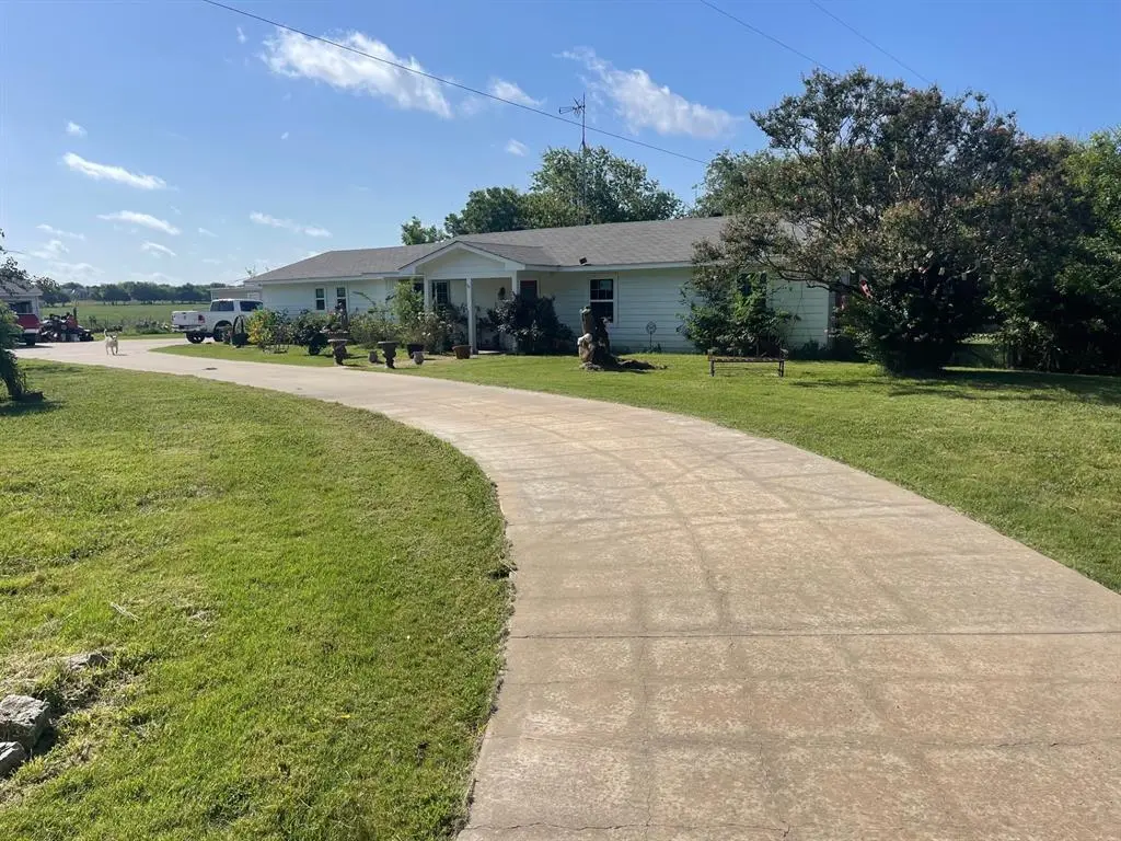 Greenville, TX 75401,2393 County Road 4108