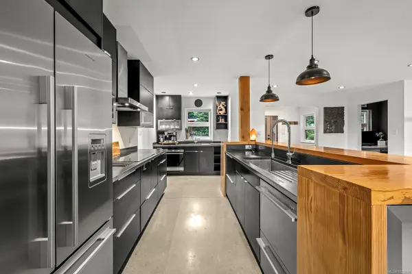 Quadra Island, BC V0P 1H0,2640 Conville Bay Rd