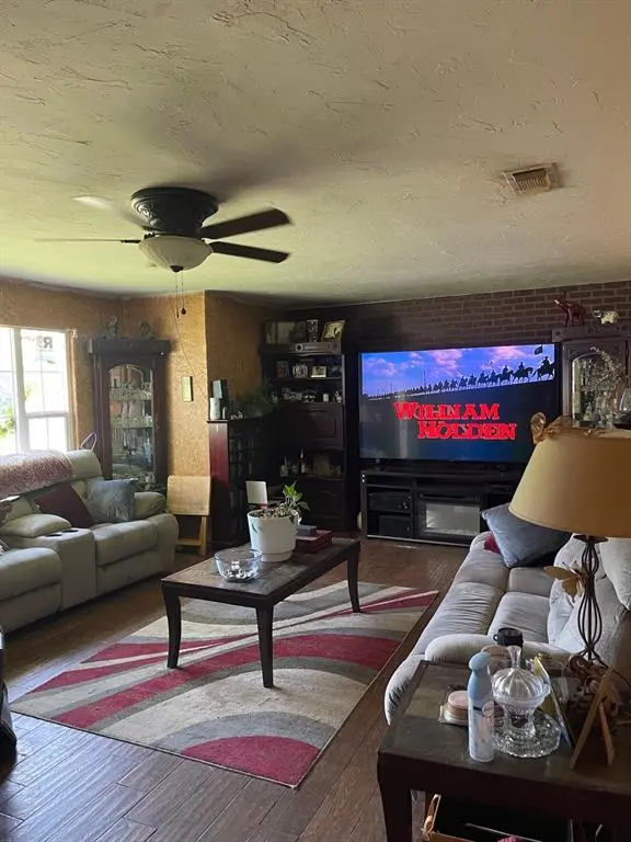 Greenville, TX 75401,2393 County Road 4108