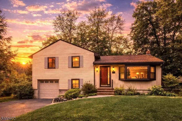 92 Arbor, Hohokus Boro, NJ 07423