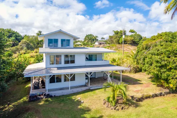 27-571 KALAOA CAMP RD, Papaikou, HI 96781